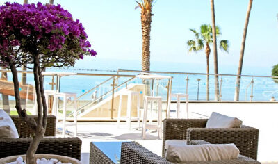 Poseidonia Beach Hotel⭐️⭐️⭐️⭐️